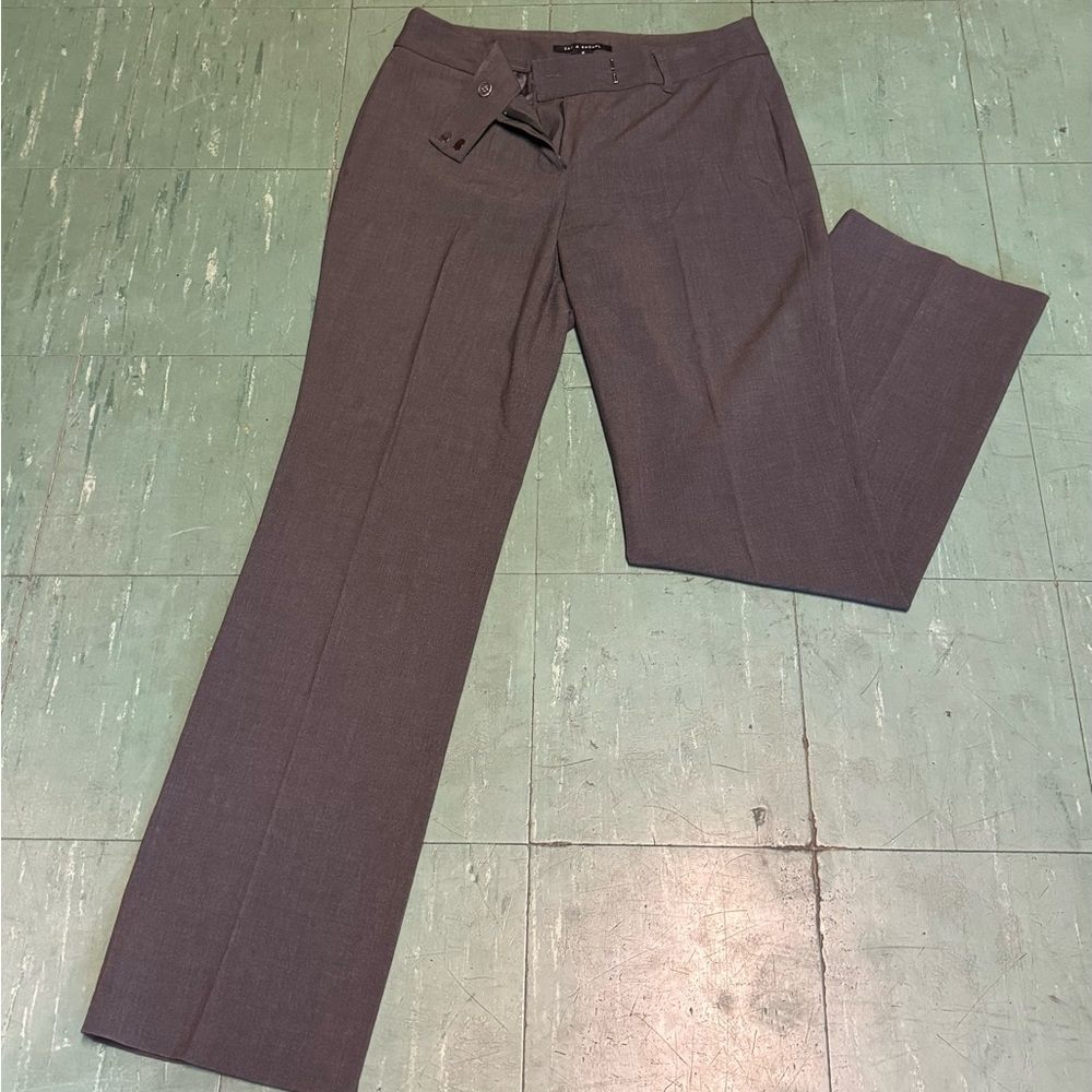 Zac&Rachel women’s size 8 stone gray dress pants